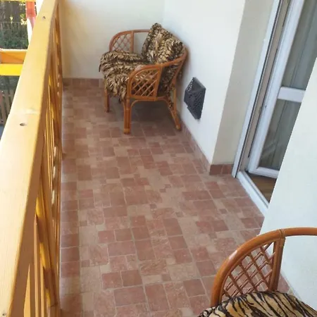 Sargarigo Vendeghaz Дом отдыха Богач